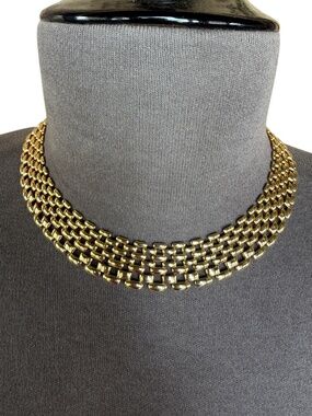 Vintage 1980’s Gold Tone Wide Interlocking Chain Choker Necklace - 16"